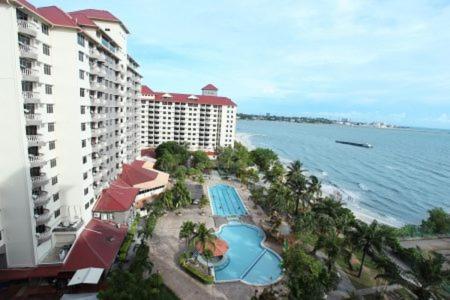 Glory Beach Resort Port Dickson Exterior photo